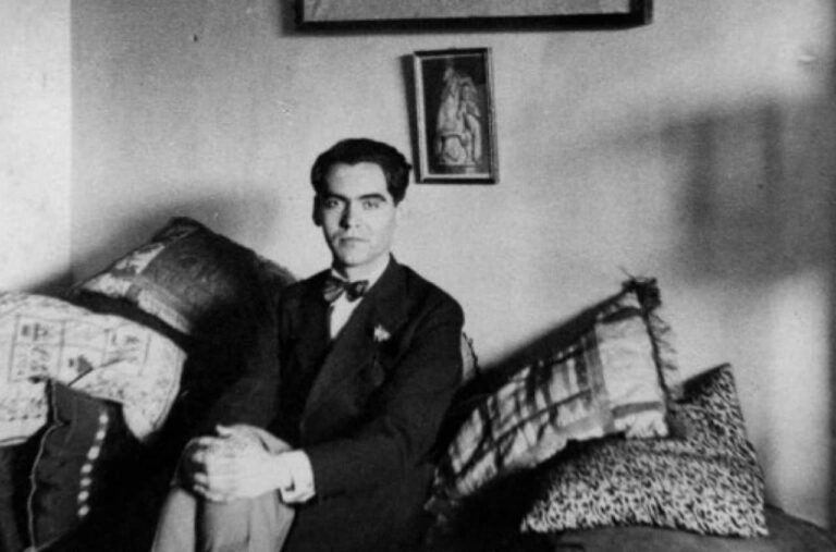 LORCA: ESPAÑA TE MIRA, MIRA